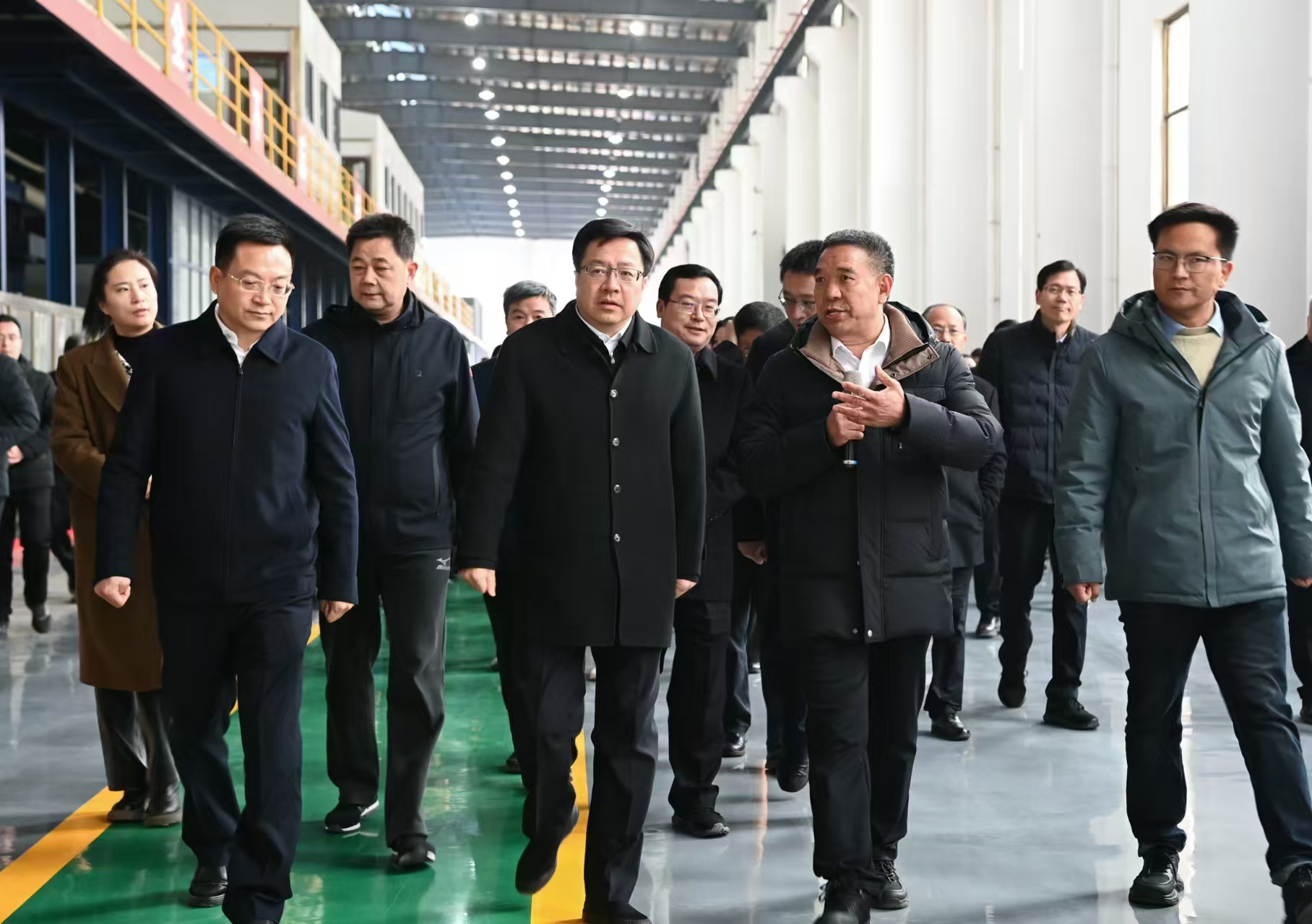 1月4日，宿迁市委书记陈忠伟带队到威金迈项目现场调研